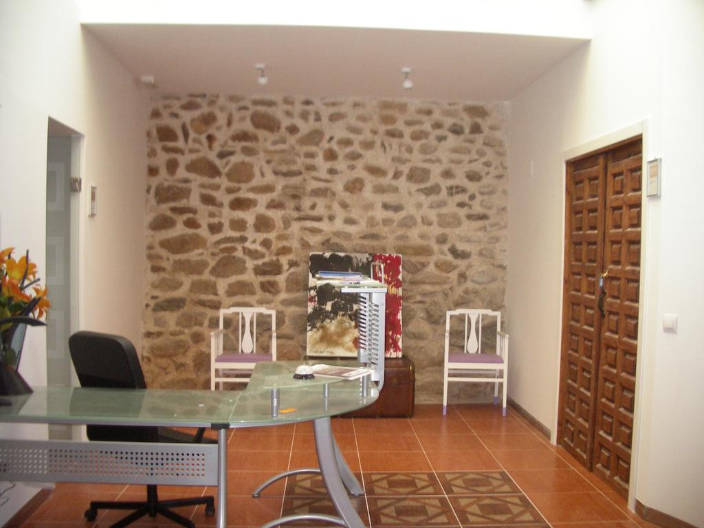 Hostel El Castillo Aninon Exterior foto