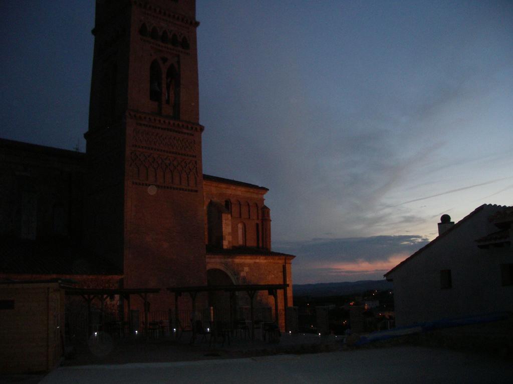 Hostel El Castillo Aninon Exterior foto